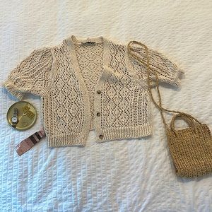 Zara Short Sleeve Knit Button Down Bolero. Size M. Perfect Condition.